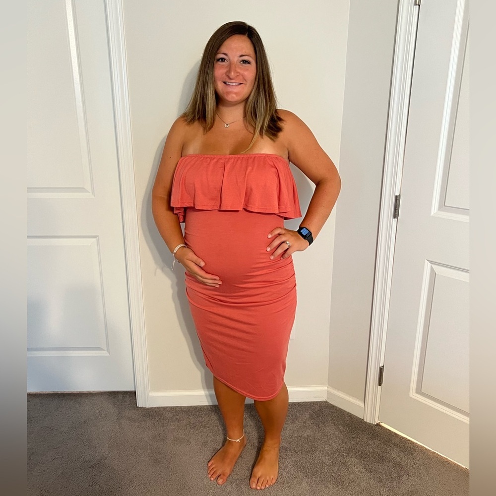 Off-Shoulder Coral Midi Maternity Dress - Picture 2 of 3